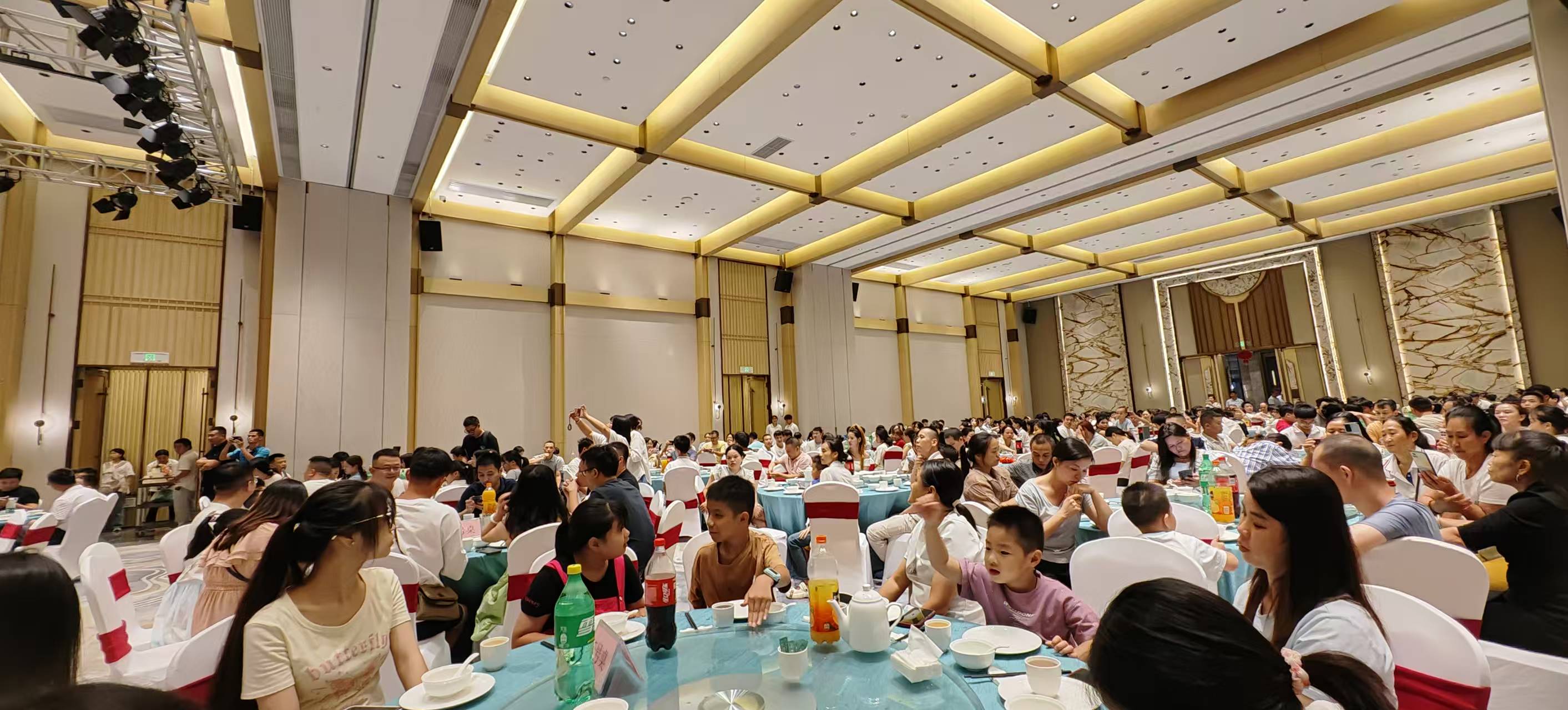 SingwayTouch 14th Anniversary Celebration(图1) SingwayTouch 14th Anniversary Celebration(图1)